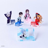 エヴァ」綾波レイの限定パケ＆アスカ、マリらのアクスタは六本木会場