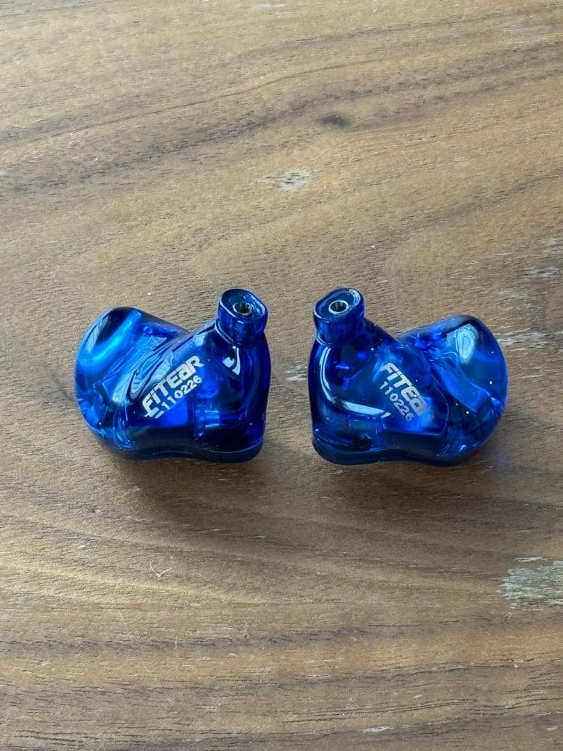 FitEar TG334 ユニバーサル 付属品完備 動作確認済 即発送 TG334｜FitEar｜株式会社アユート PCパーツ・VR・オーディオ等周辺機器