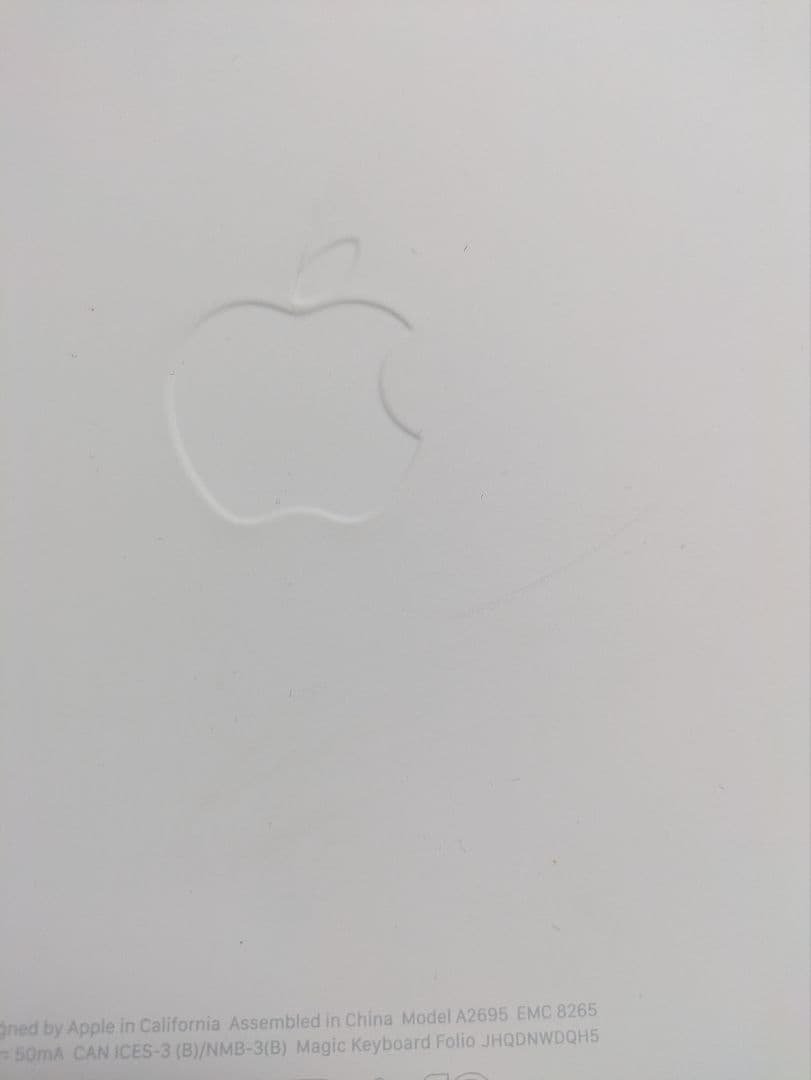 Magic Keyboard Folio ※ iPad（A16)(第10世代）